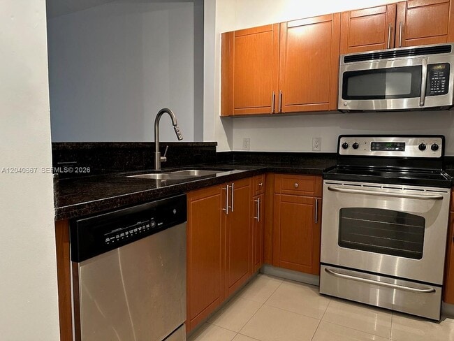 Photo - 652 NE 63rd St Unit 102