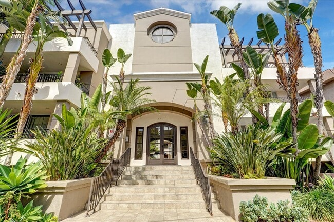 Building Photo - 4637 Willis Ave Unit 110