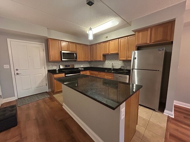 Photo - 3400 N Old Arlington Heights Rd Unit 203