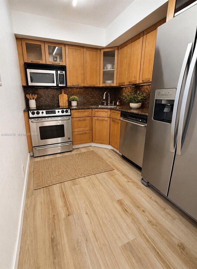 Photo - 200 SE 15th Rd Unit 6A