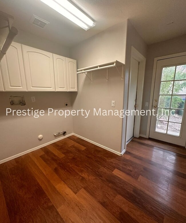 Photo - 1390 Copper Creek Pl