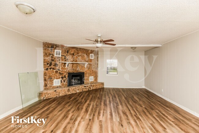 Photo - 244 Malone Ave
