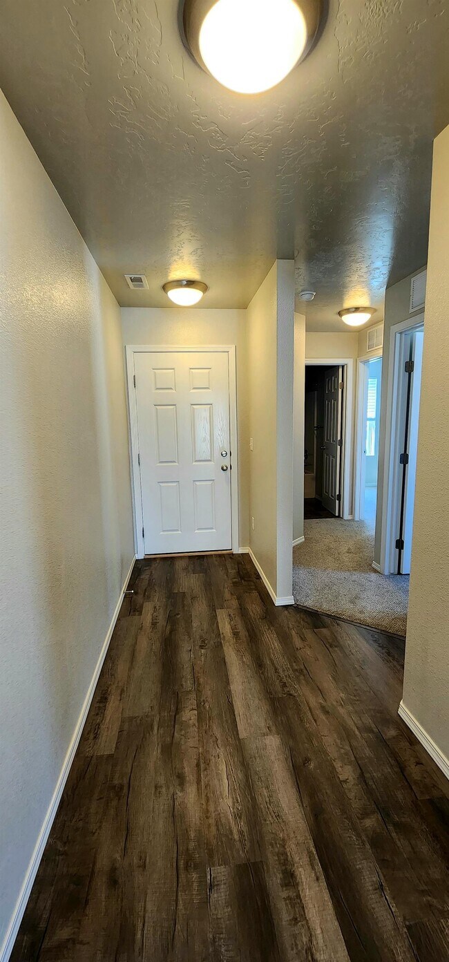 Photo - 2316 N Mountain Ash Ave