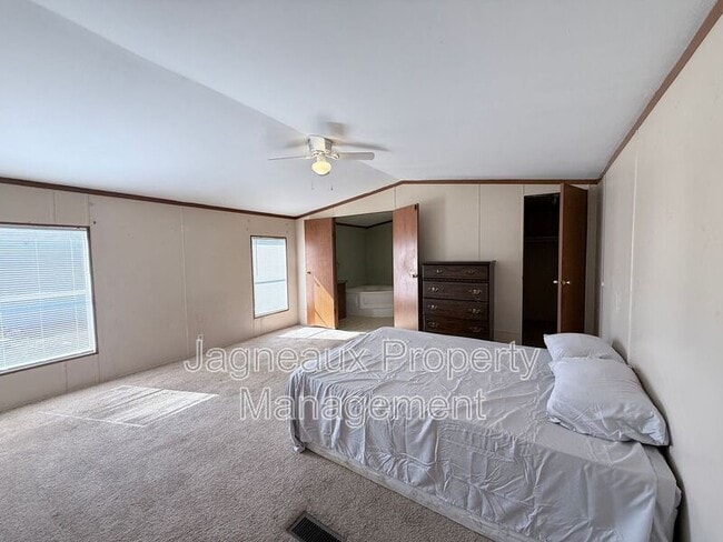 Photo - 7775 LA-1133