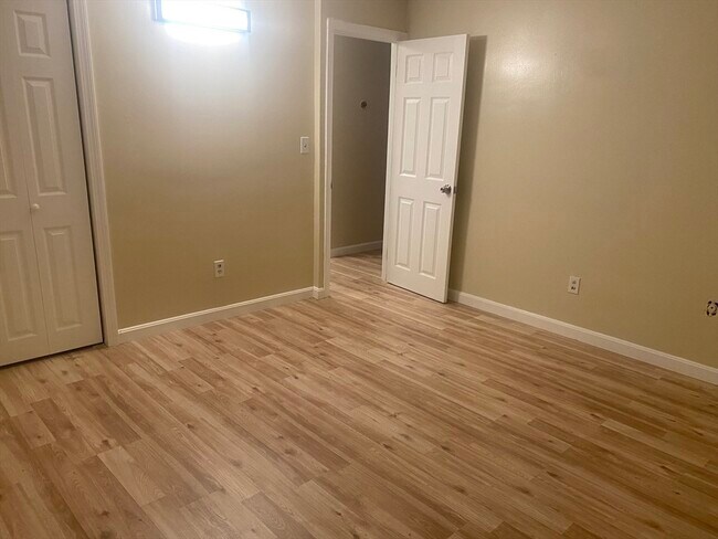 Photo - 2089 Dorchester Ave Condo Unit 1