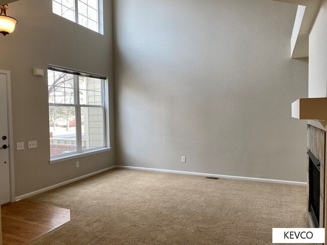 Photo - Bright, Comfortable Two Bedroom Townhouse!