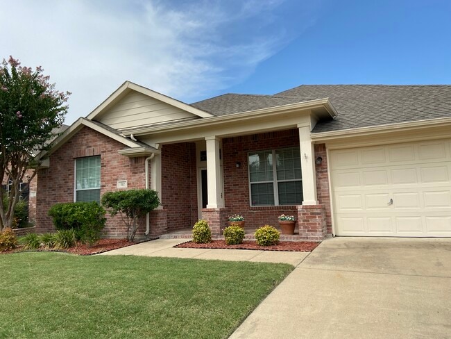 Building Photo - 112 Cherrytree Trl