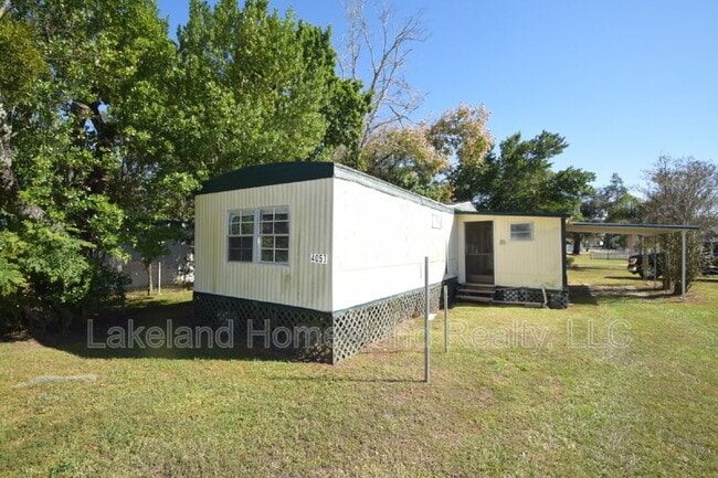 Building Photo - 4053 Bay Ave SE