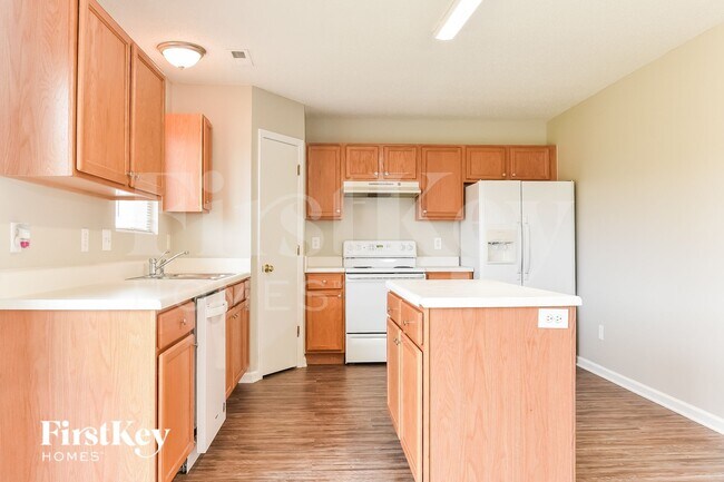 Photo - 800 Stockport Way