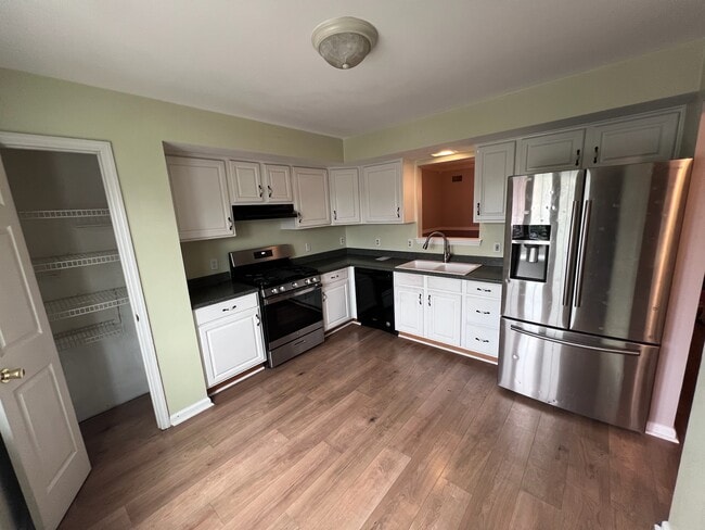 Photo - 3915 Penns Dr