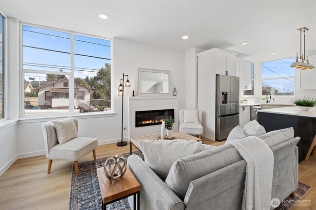 Photo - 2311 S Judkins St