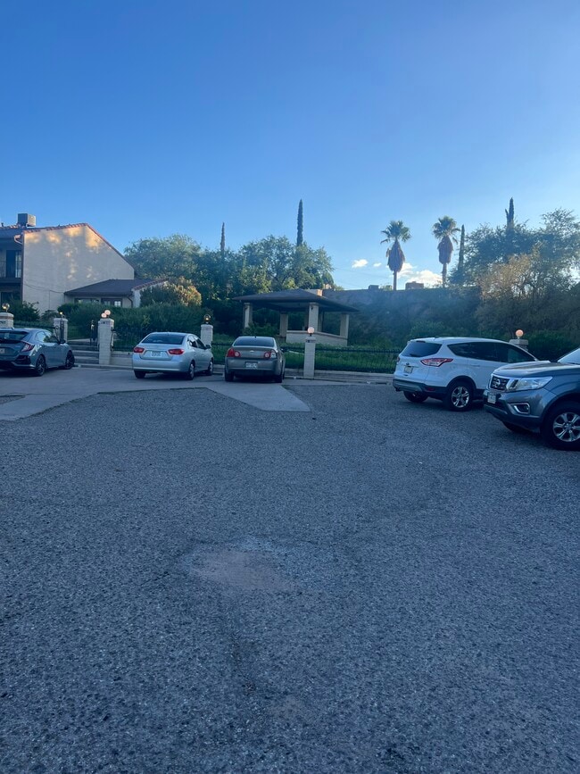 Photo - 793 W Mesa Verde Dr Apartments Unit 2