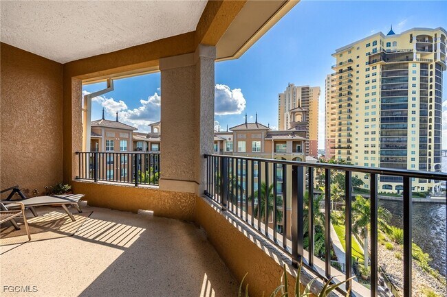 Building Photo - 2825 Palm Beach Blvd Unit 719