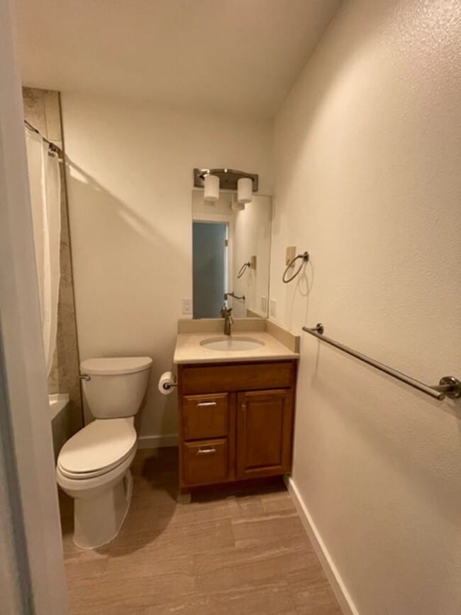 Photo - Beautiful Country Townhome!