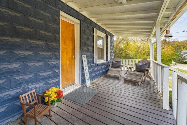 Photo - 614 E Brushy Valley Dr