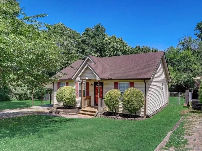Photo - 100 Sadler Ct House