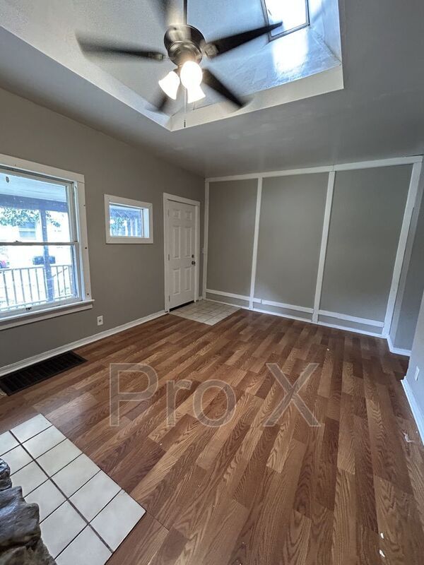Photo - 20 4th St Cir