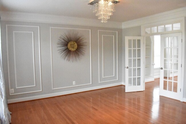 Photo - Smith Pond's Finest Colonial