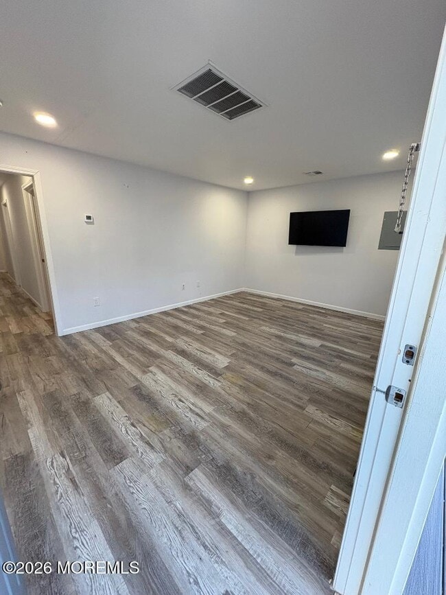 Photo - 217 Blaine Ave