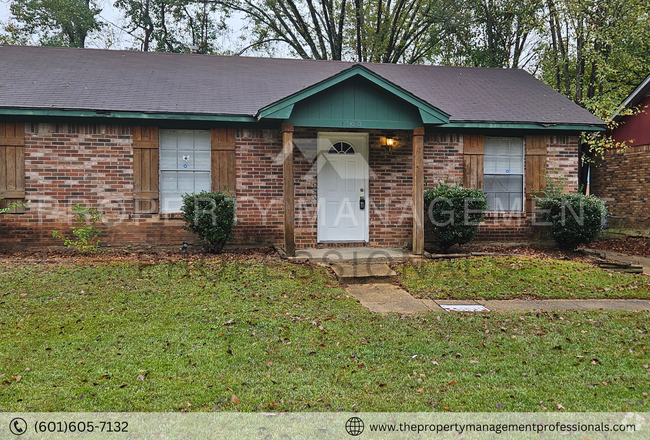 Building Photo - Cutie in a circle on a corner Rental