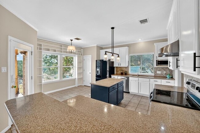 Photo - 1021 Westland Ridge Rd