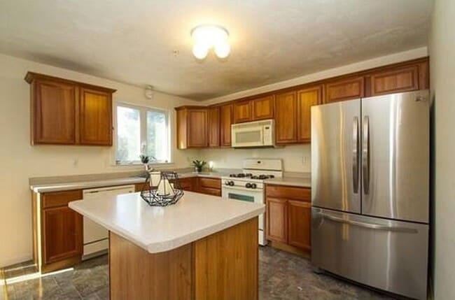 Photo - 100 Nutting Rd