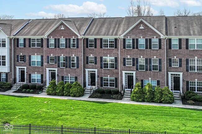 Photo - 9050 Mercer Dr