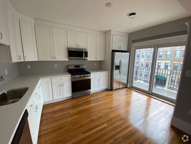 Building Photo - 190 Kelton Rental