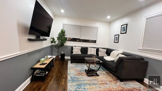 Photo - 629 E 83rd St Unit 1