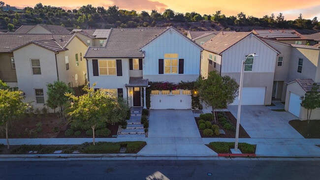Photo - Light and bright 4 bedroom 3 bath beauty i...