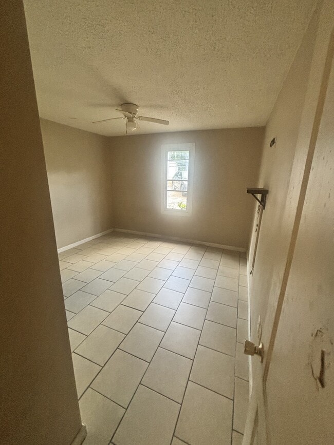 Photo - 117 Herron Dr
