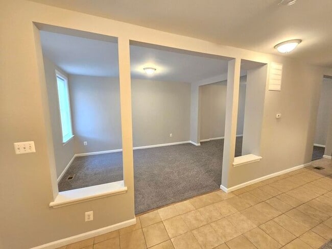 Photo - 4 Bedroom Home