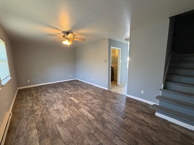 Photo - Newly renovated Town House for Rent 3Br / 2 Ba Section 8 Welcome !