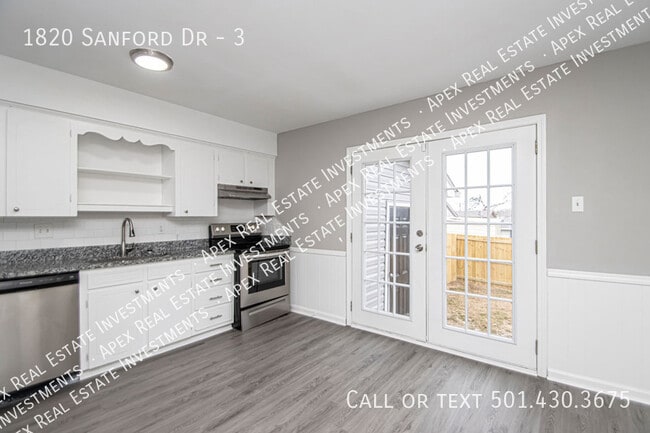 Photo - 1820 Sanford Dr Apartment Unit 3
