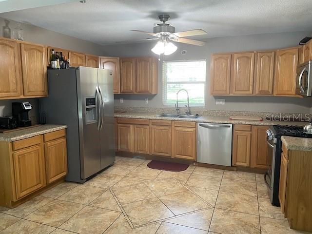 1231 SE 40th Ct