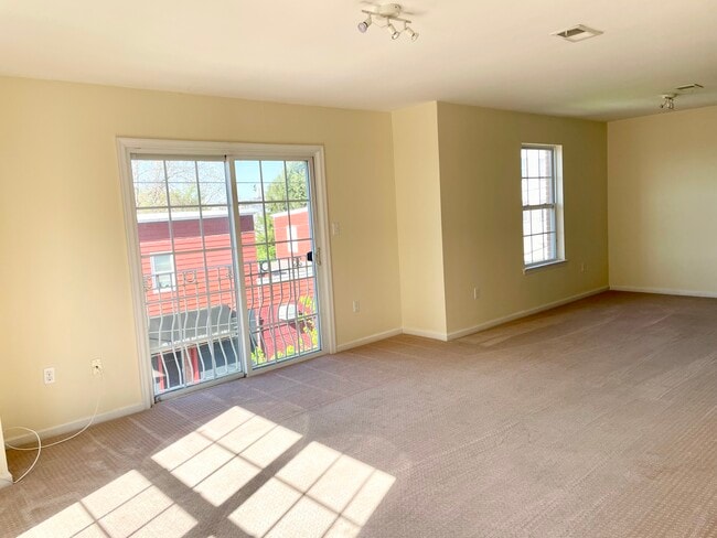 Photo - 149 Avenue E Unit 149 #2