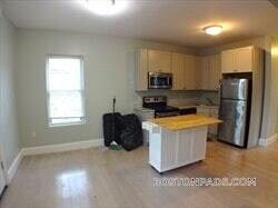 Photo - 41 Washburn St Unit 1