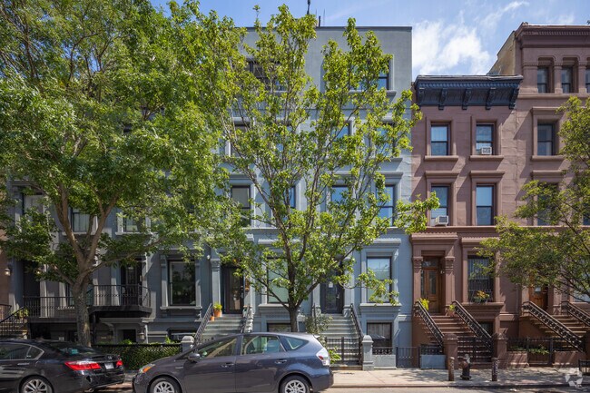 Photo - 155 W 126th St