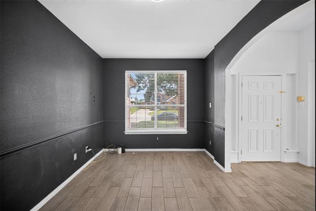 Photo - 308 Keswick Ln