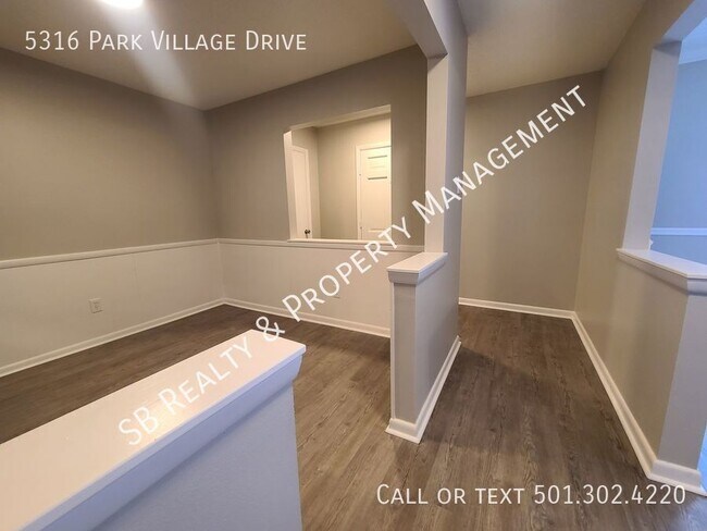 Photo - 5316 Park Village Dr