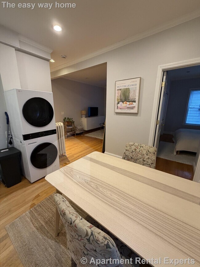 Photo - 1576 Cambridge St Unit 1576