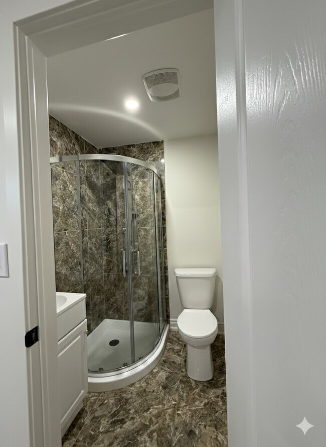 Photo - 7800 Lundy's Ln Unité 102