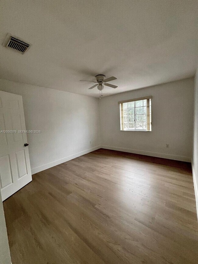 Photo - 3514 W 76th St Unit 203