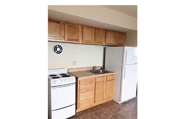 Building Photo - 922-926 Ludlow Avenue Unit 922-05