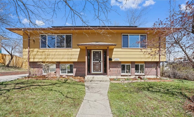 Building Photo - AMAZING 5 Bed 2 Bath Single Family Home in South Boulder!