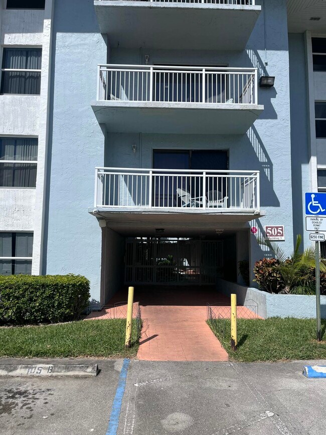 Photo - 505 S Pine Island Rd Unit 407b