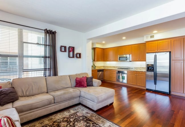 Photo - BRIGHT & PRIVATE, END CORNER UNIT, 2BR/2.5...