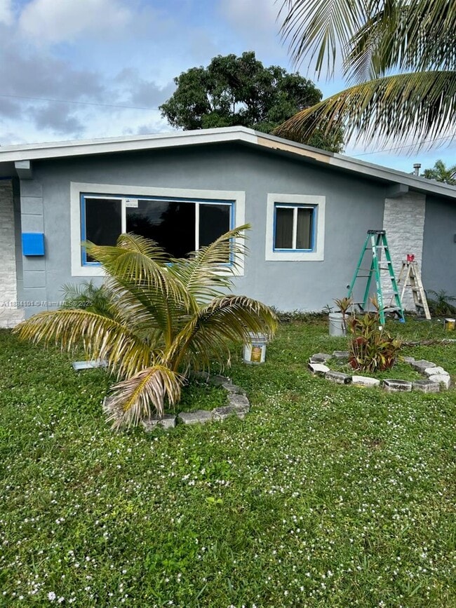 Building Photo - 1501 NW 174th St Rental