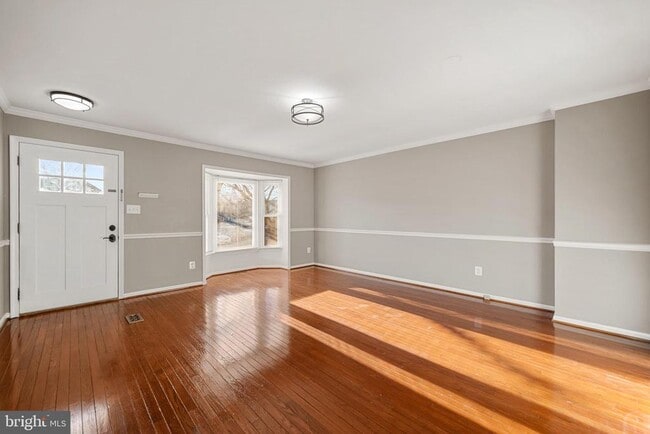 Photo - 6104 Old Brentford Ct