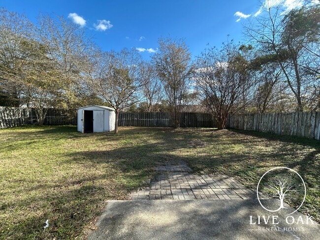 Photo - 1469 Flo Zechman Dr